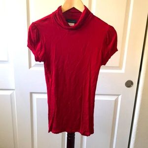 Fleurish large red turtle neck t shirt